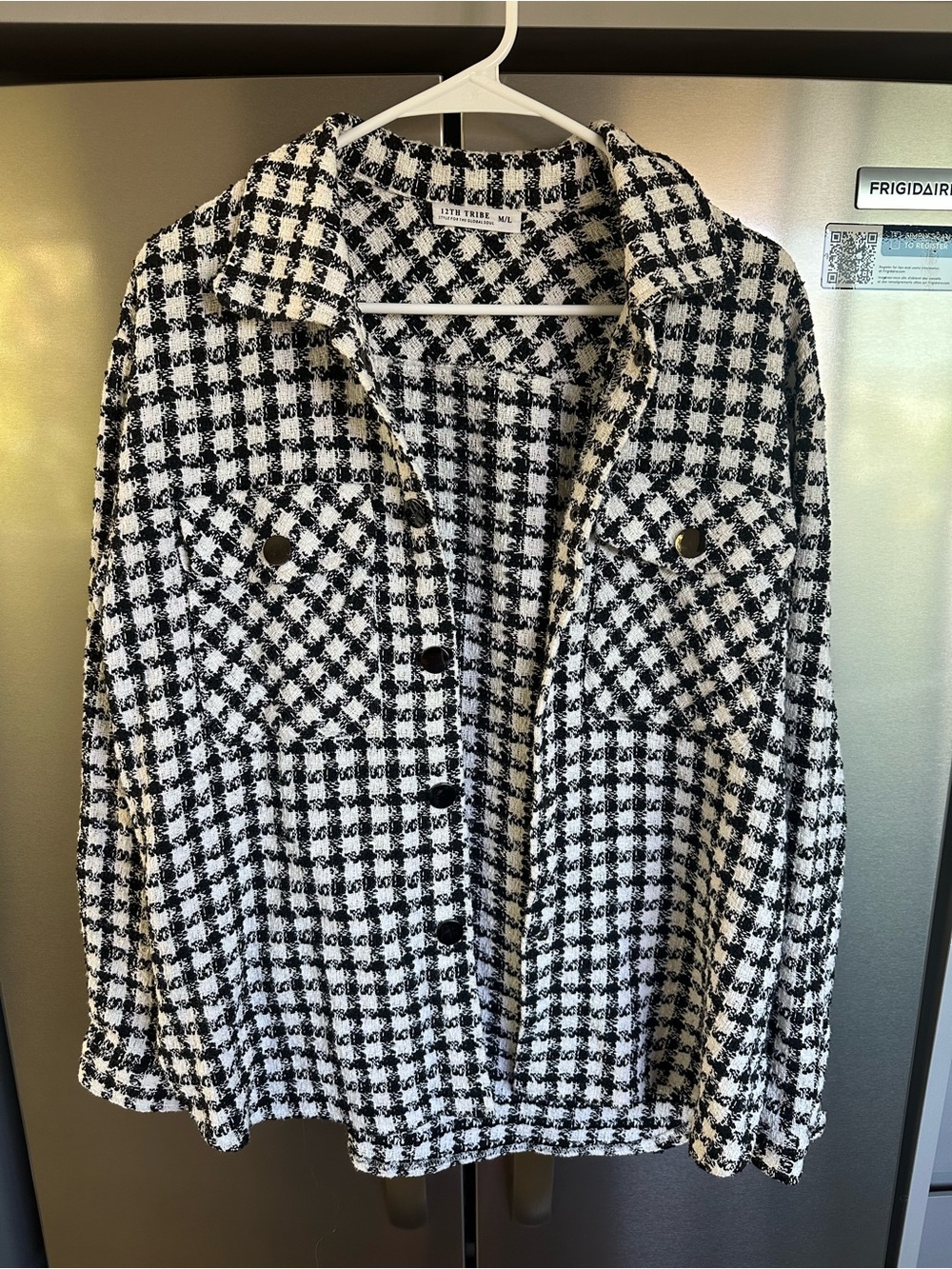 12th Tribe Black & White Houndstooth Tweed Button-Down Top